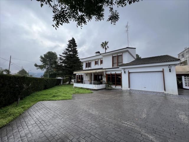 5 bedroom Flat for sale in Alzira with pool - € 495,000 (Ref: 9505964)