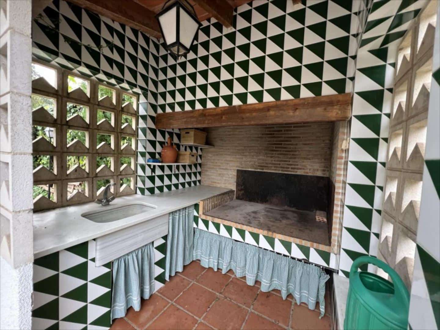 5 bedroom Flat for sale in Alzira with pool - € 495,000 (Ref: 9505964)