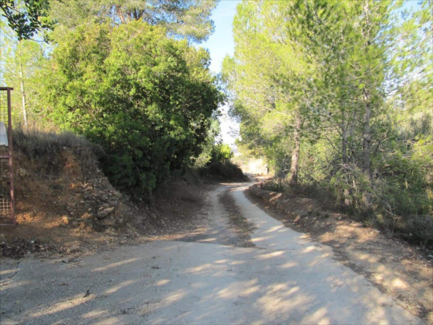 Finca/Country House for sale in Barxeta - € 70,000 (Ref: 9505966)