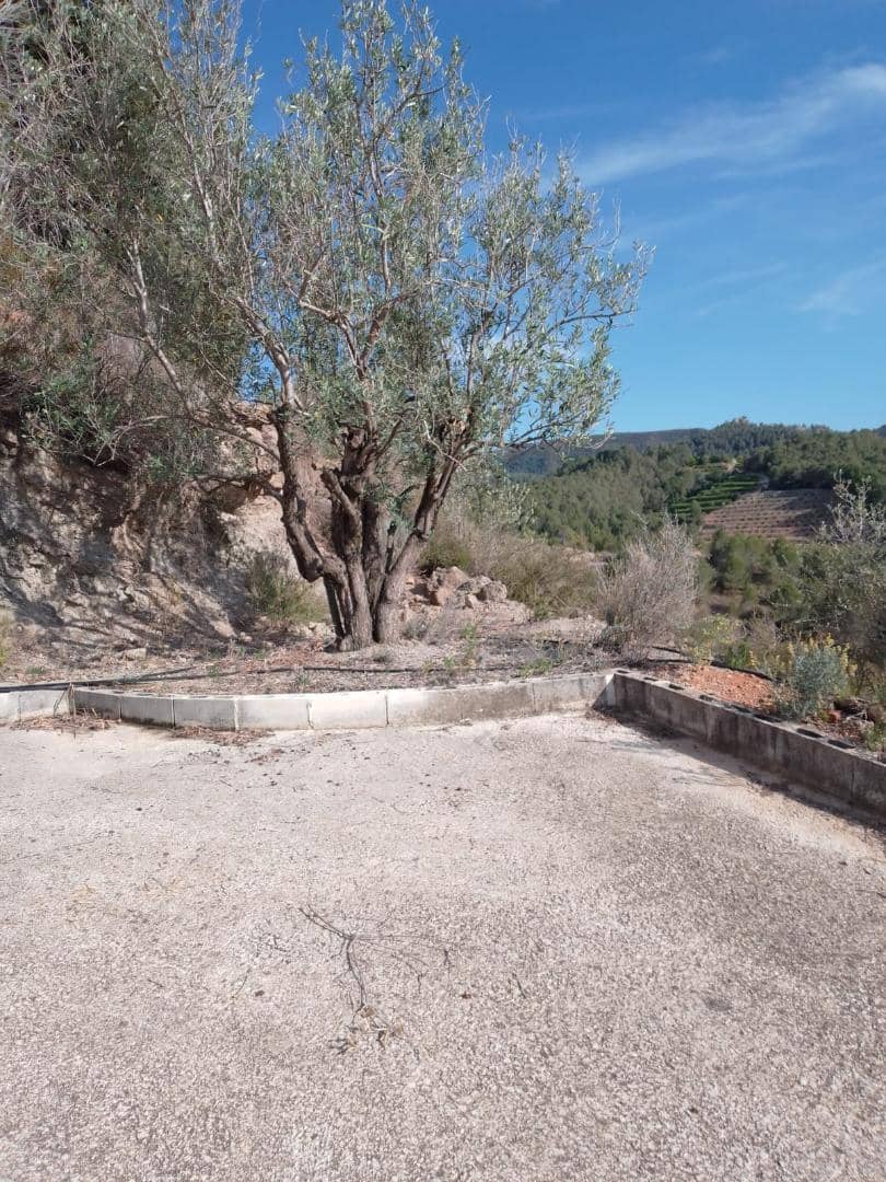 Finca/Country House for sale in Barxeta - € 70,000 (Ref: 9505966)