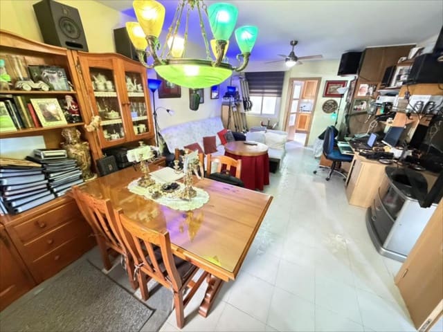 4 bedroom Townhouse for sale in Guadassuar - € 220,000 (Ref: 9505967)