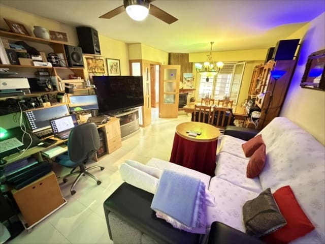 4 bedroom Townhouse for sale in Guadassuar - € 220,000 (Ref: 9505967)