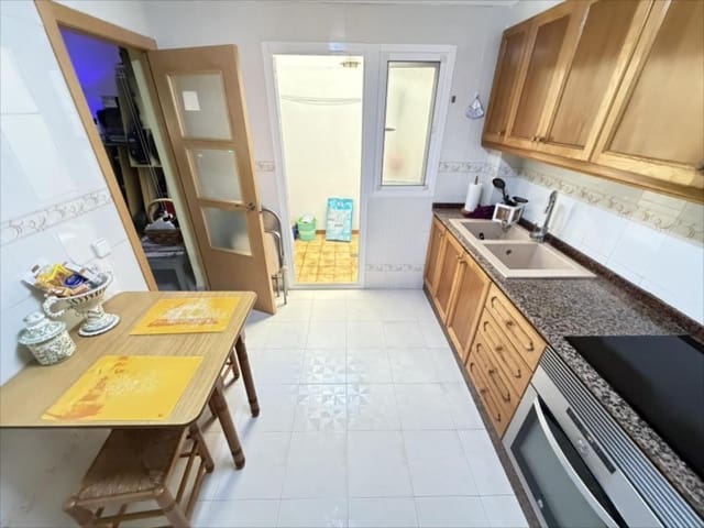 4 bedroom Townhouse for sale in Guadassuar - € 220,000 (Ref: 9505967)