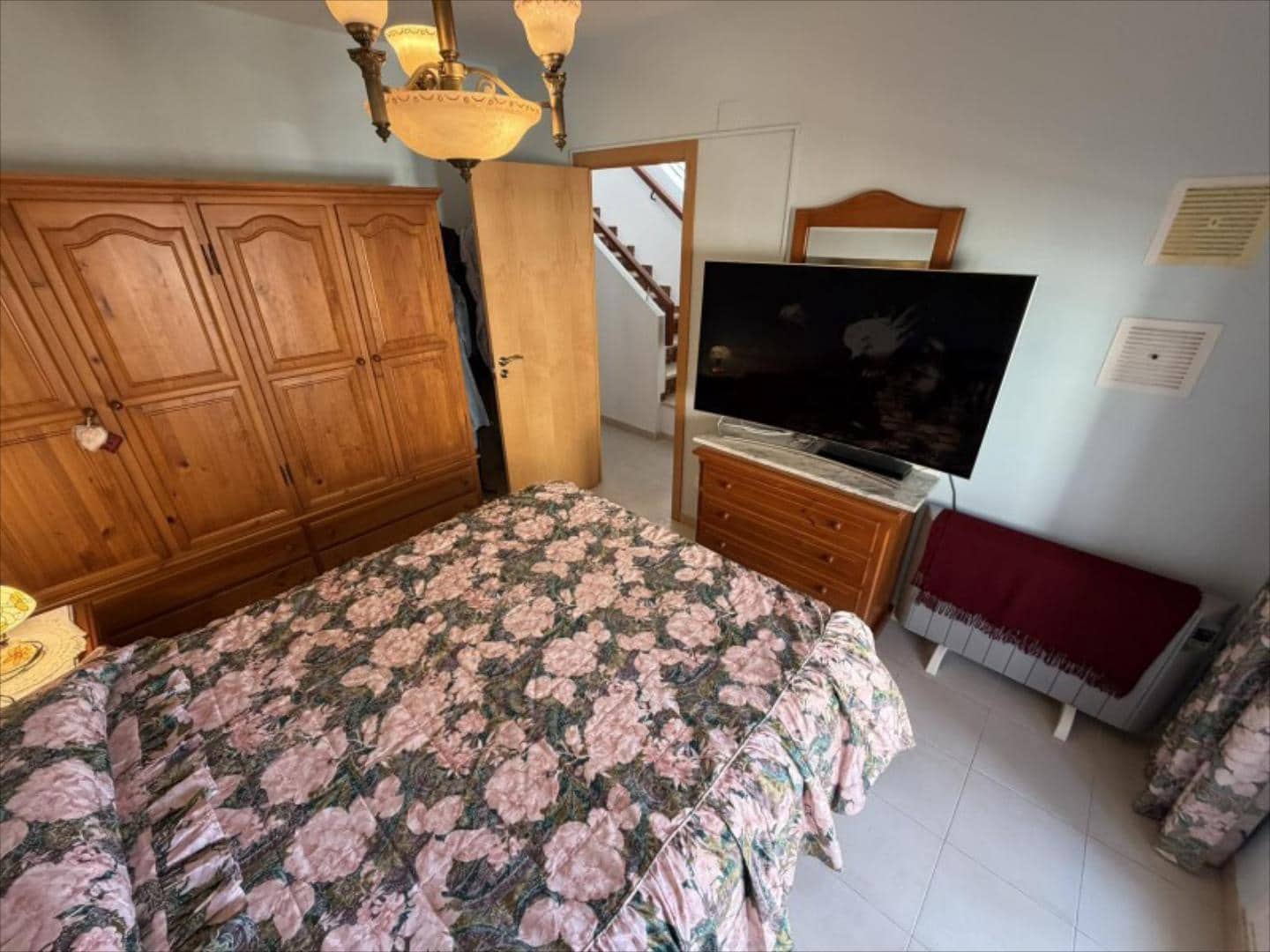 4 bedroom Townhouse for sale in Guadassuar - € 220,000 (Ref: 9505967)