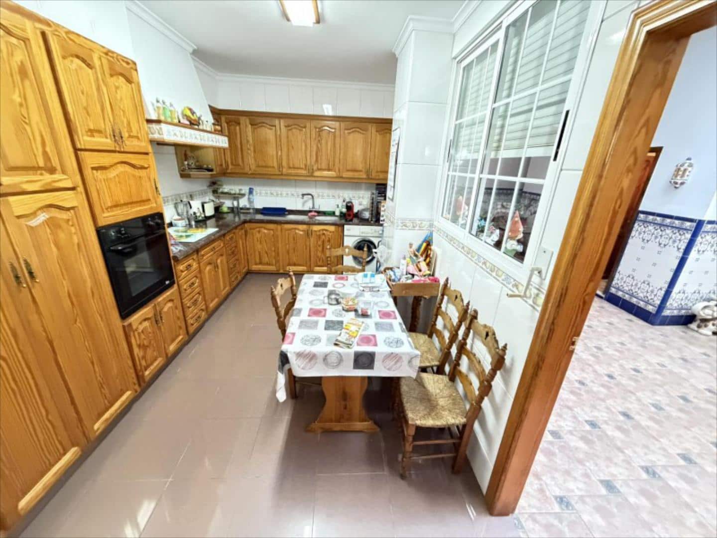 6 quarto Casa em Banda para venda em Alzira - 375 000 € (Ref: 9505968)