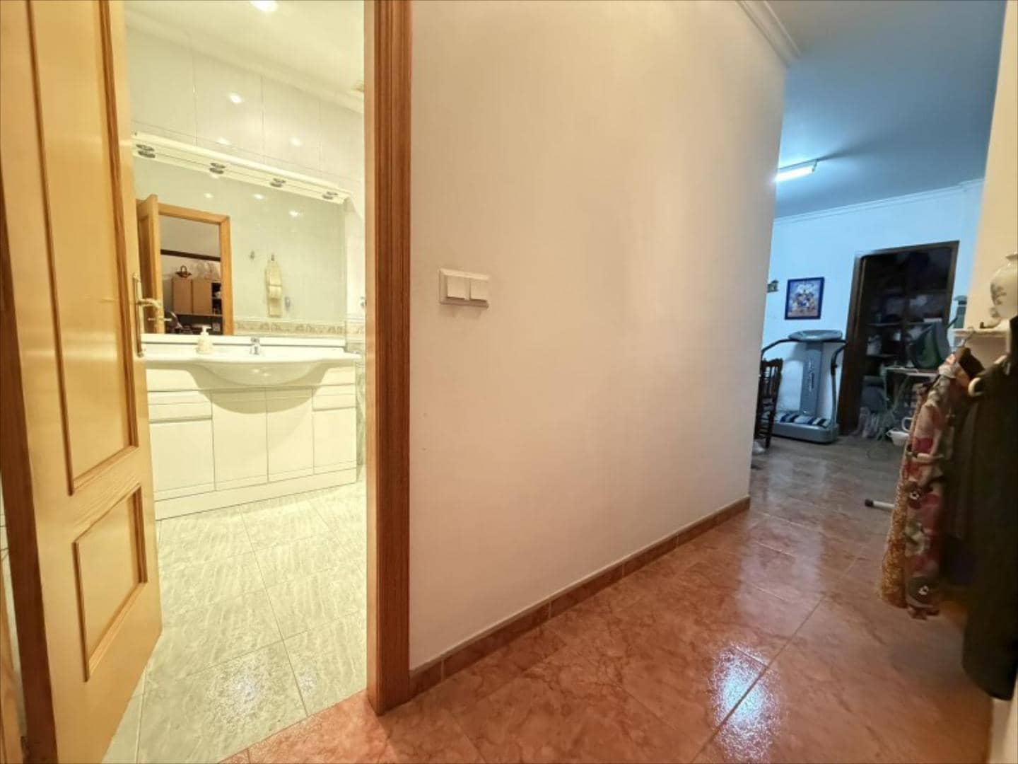 6 quarto Casa em Banda para venda em Alzira - 375 000 € (Ref: 9505968)