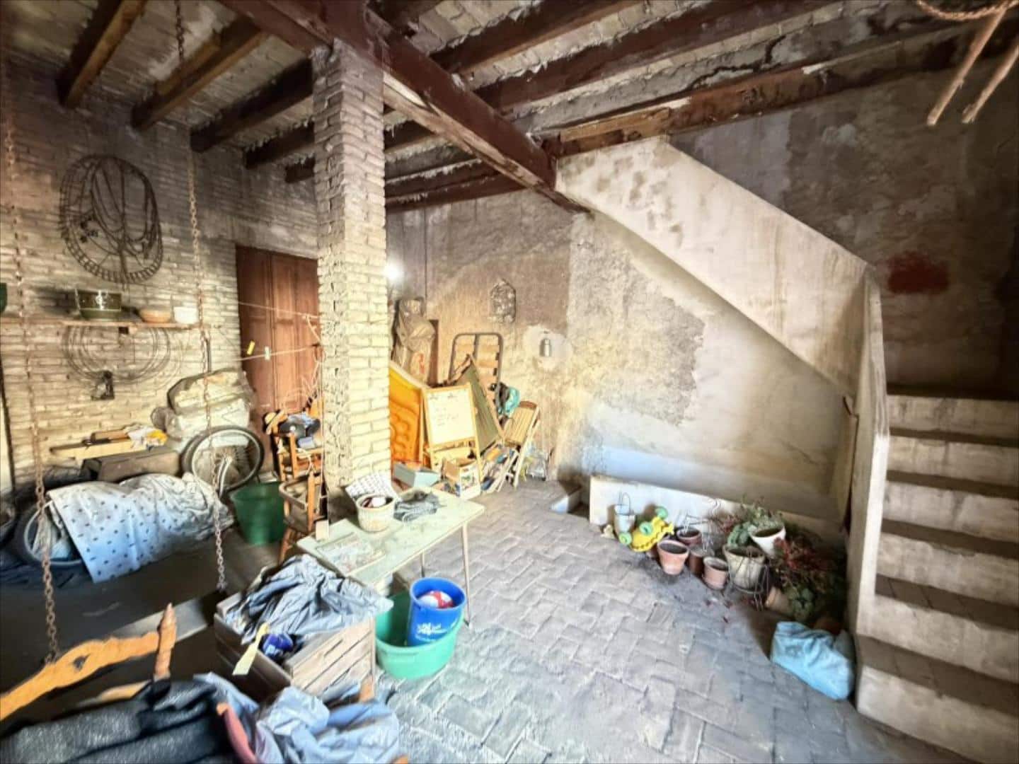 6 quarto Casa em Banda para venda em Alzira - 375 000 € (Ref: 9505968)