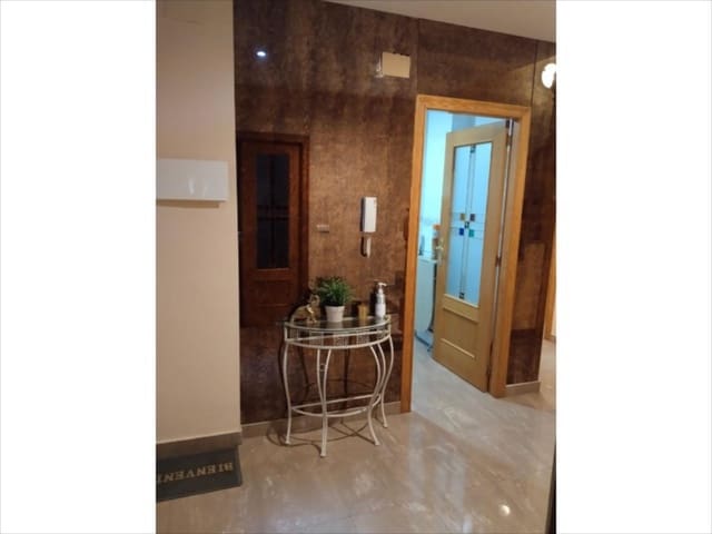 3 quarto Casa em Banda para venda em Alzira - 187 000 € (Ref: 9505969)