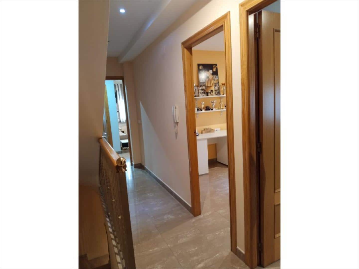 3 quarto Casa em Banda para venda em Alzira - 187 000 € (Ref: 9505969)