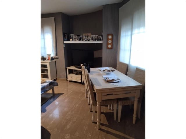 3 quarto Casa em Banda para venda em Alzira - 187 000 € (Ref: 9505969)