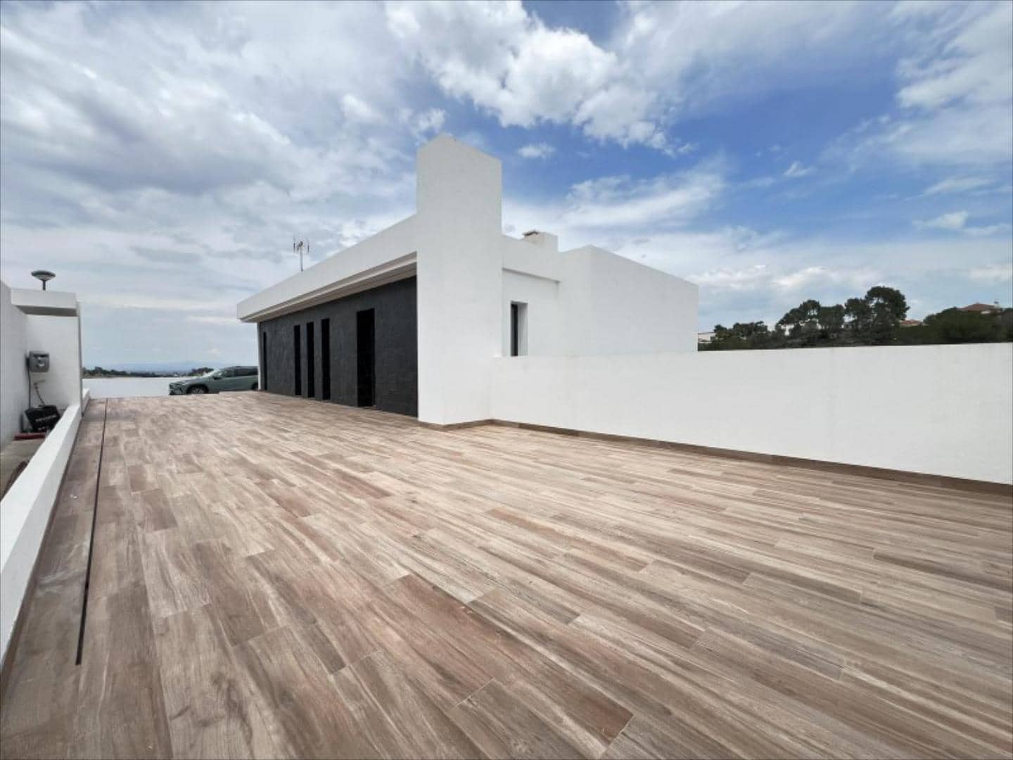 5 bedroom Villa for sale in Alzira with pool - € 995,000 (Ref: 9505971)