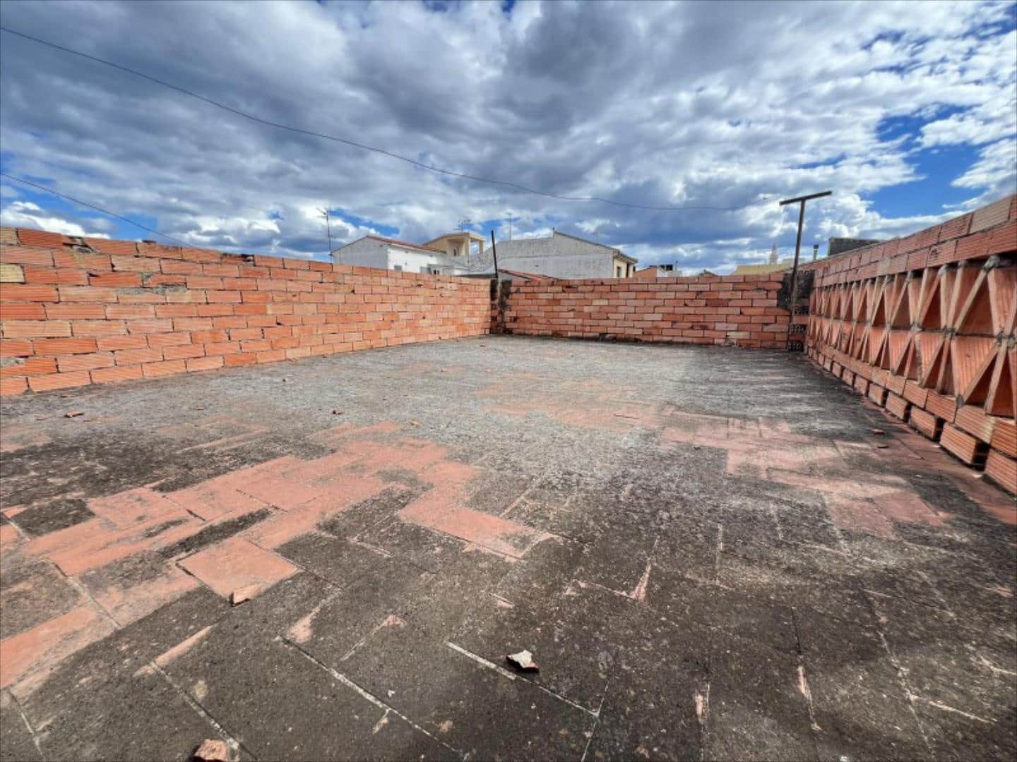 5 sovrum Hus till salu i La Pobla Llarga - 145 000 € (Ref: 9506976)