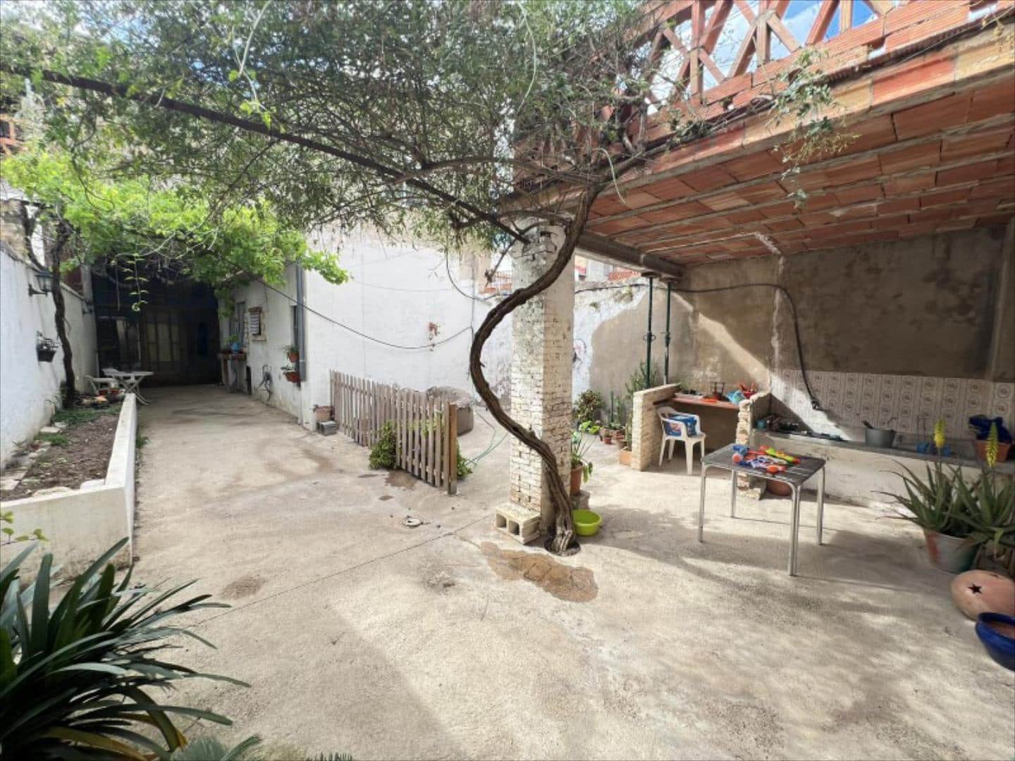 5 sovrum Hus till salu i La Pobla Llarga - 145 000 € (Ref: 9506976)