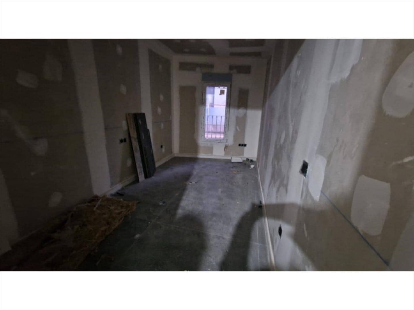 3 bedroom Townhouse for sale in Alginet - € 185,000 (Ref: 9508441)