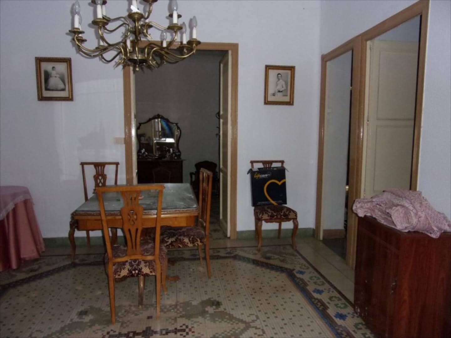 3 soveværelse Byhus til salg i Alzira - € 350.000 (Ref: 9508753)