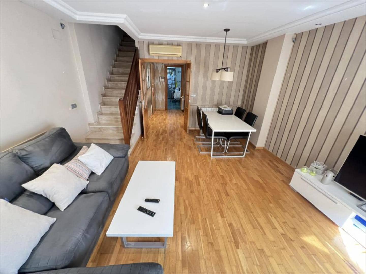 3 quarto Casa em Banda para venda em Alzira - 215 000 € (Ref: 9508754)