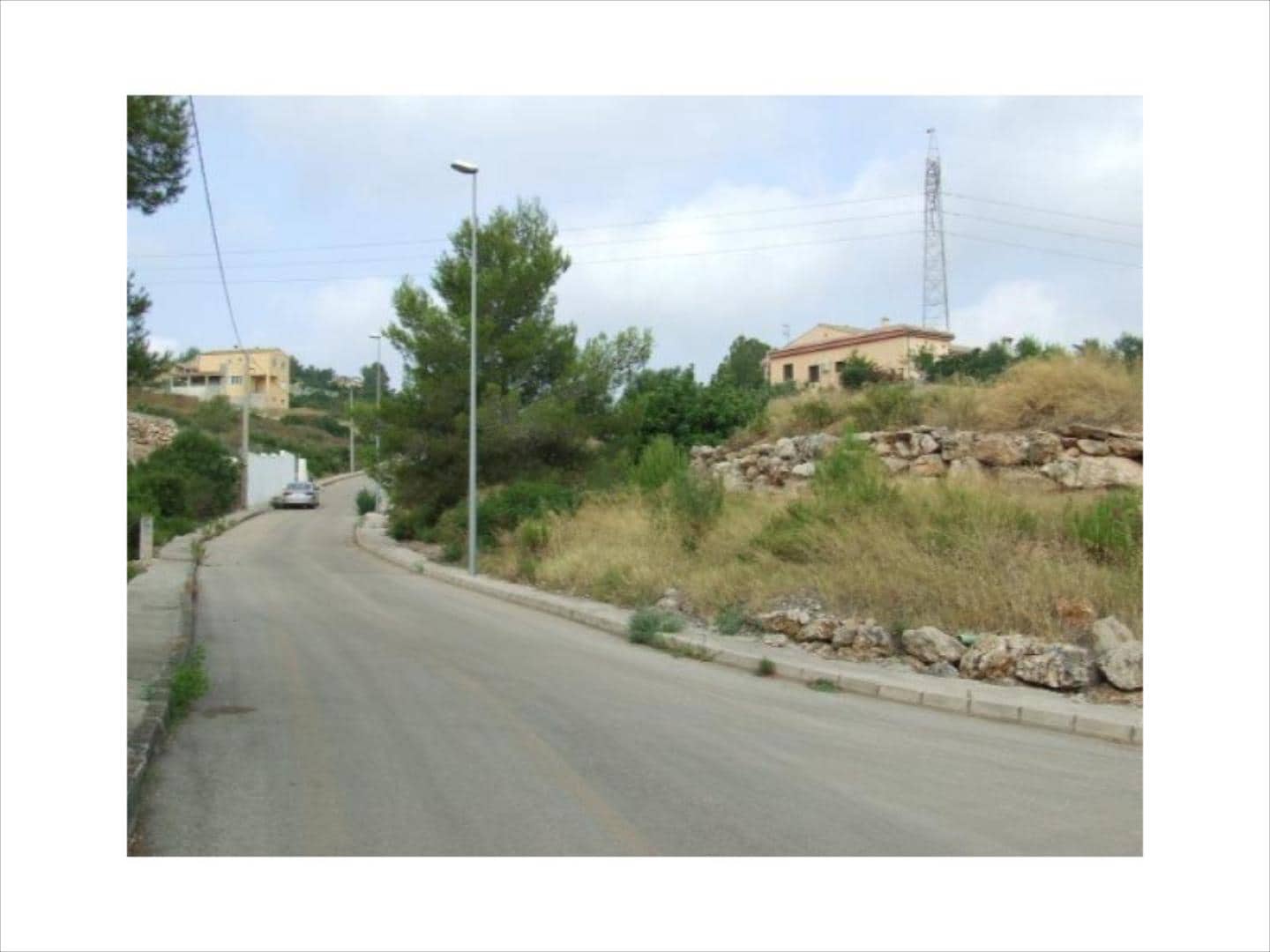 Tontti myytävänä paikassa Alberic - 65 000 € (Ref: 9508755)