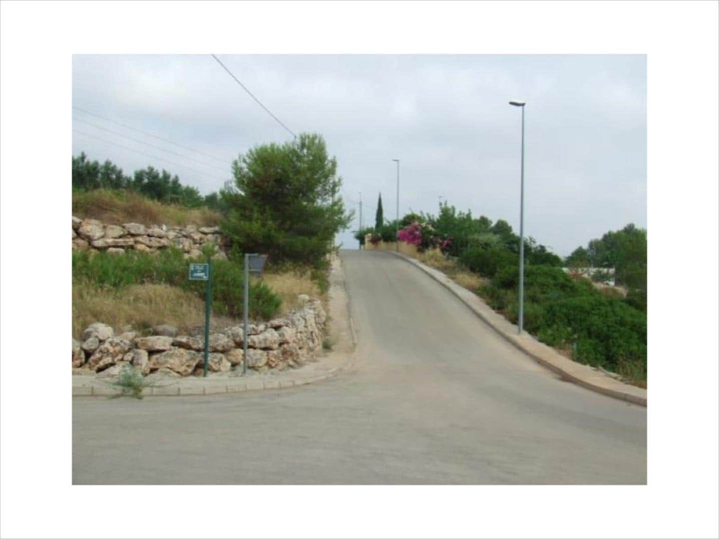 Tontti myytävänä paikassa Alberic - 65 000 € (Ref: 9508755)