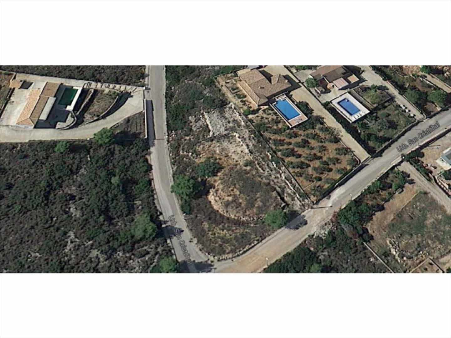 Tontti myytävänä paikassa Alberic - 65 000 € (Ref: 9508755)