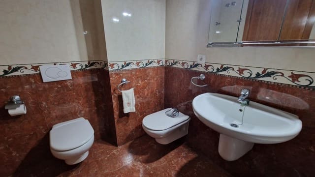 3 quarto Apartamento para venda em Alzira - 190 000 € (Ref: 9511207)
