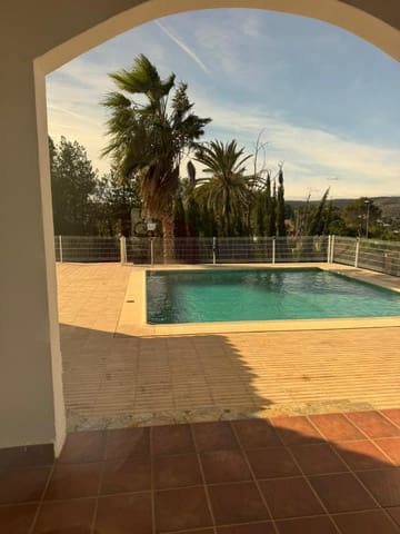 3 slaapkamer Villa te koop in Alberic met zwembad - € 370.000 (Ref: 9626661)