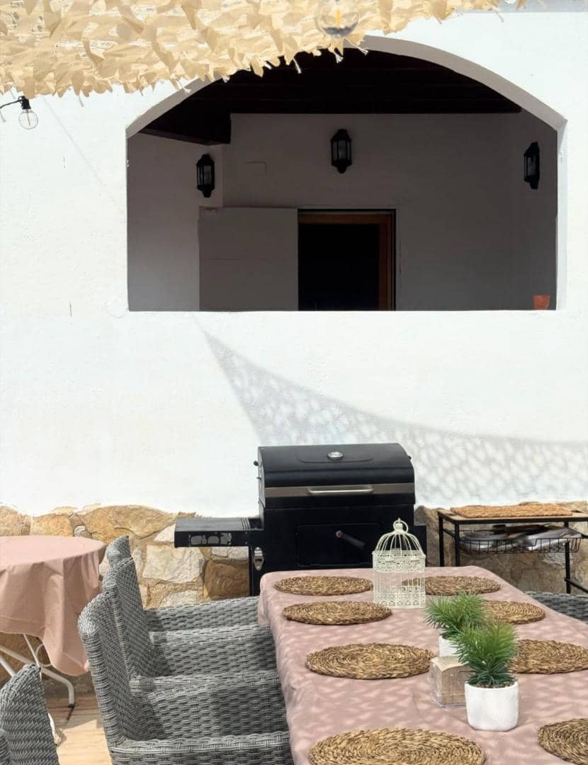 3 slaapkamer Villa te koop in Alberic met zwembad - € 370.000 (Ref: 9626661)