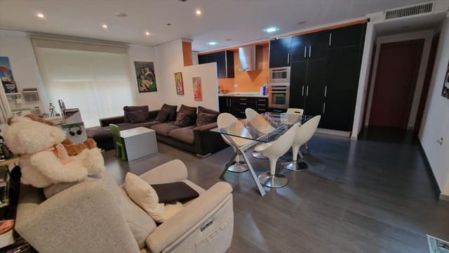 2 makuuhuone Asunto myytävänä paikassa Alzira - 160 000 € (Ref: 9674784)