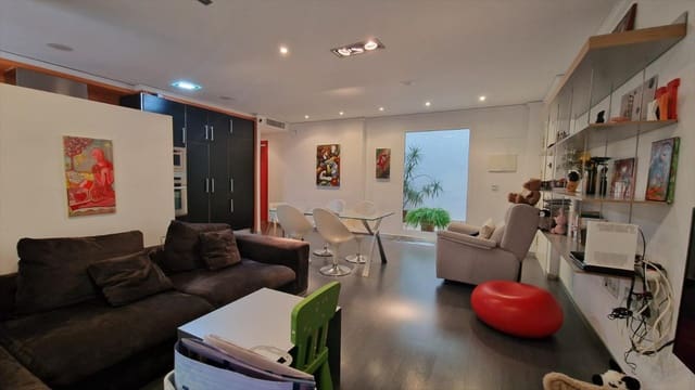 2 makuuhuone Asunto myytävänä paikassa Alzira - 160 000 € (Ref: 9674784)