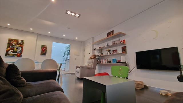 2 makuuhuone Asunto myytävänä paikassa Alzira - 160 000 € (Ref: 9674784)