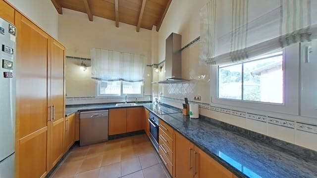 5 sypialnia Willa na sprzedaż w Barraca d'Aigues Vives, Carcaixent z basenem - 465 000 € (Ref: 9748253)