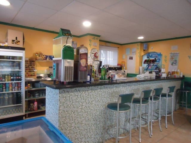 Commercial for sale in Xeraco - € 189,000 (Ref: 7820656)