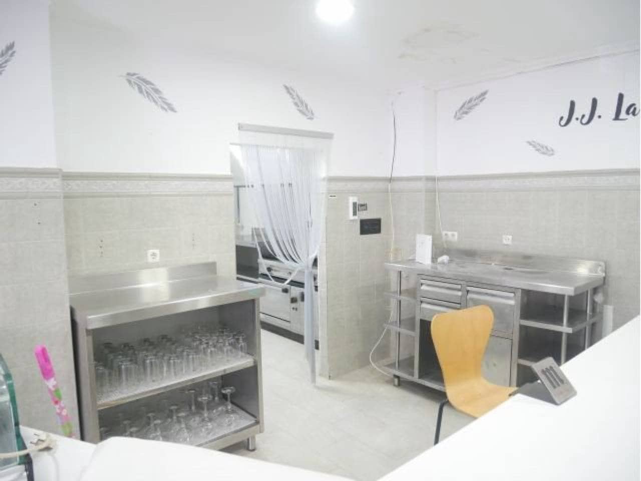 Commerciale in vendita in Benirredra - 102.000 € (Rif: 7820744)