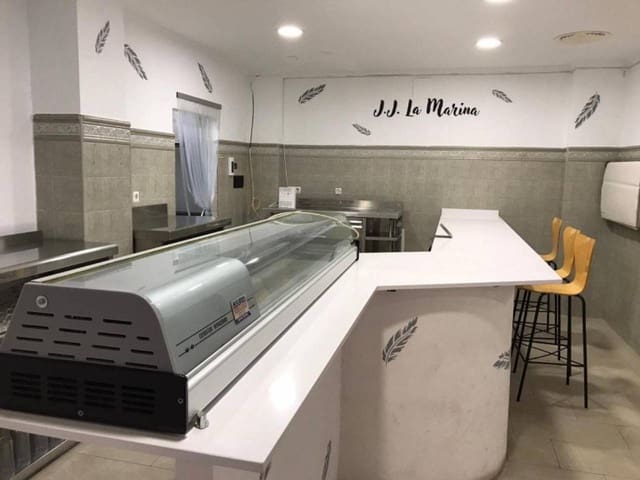 Commercial for sale in Benirredrá - € 102,000 (Ref: 7820744)