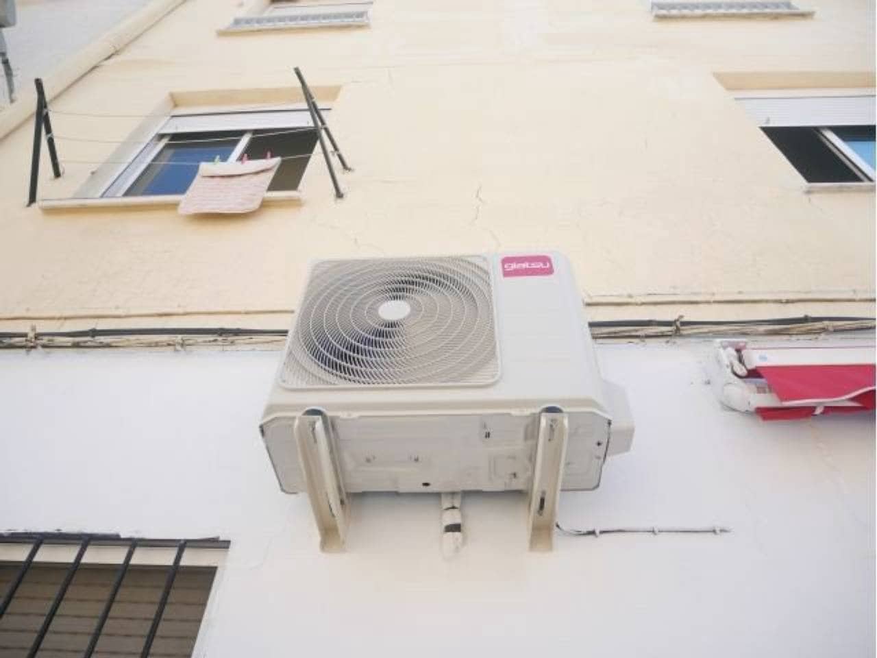 Commerciale in vendita in Benirredra - 102.000 € (Rif: 7820744)