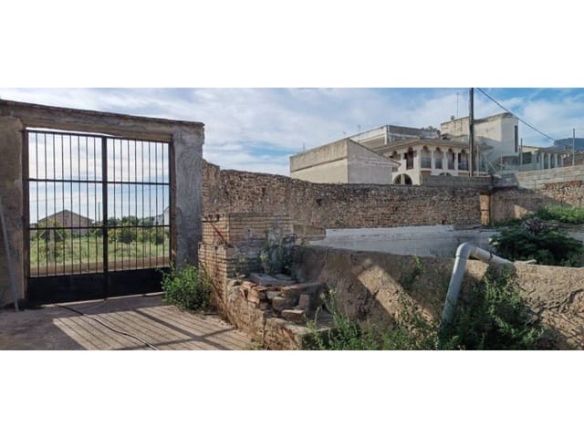 4 bedroom Finca/Country House for sale in Llaurí with garage - € 200,000 (Ref: 7820764)