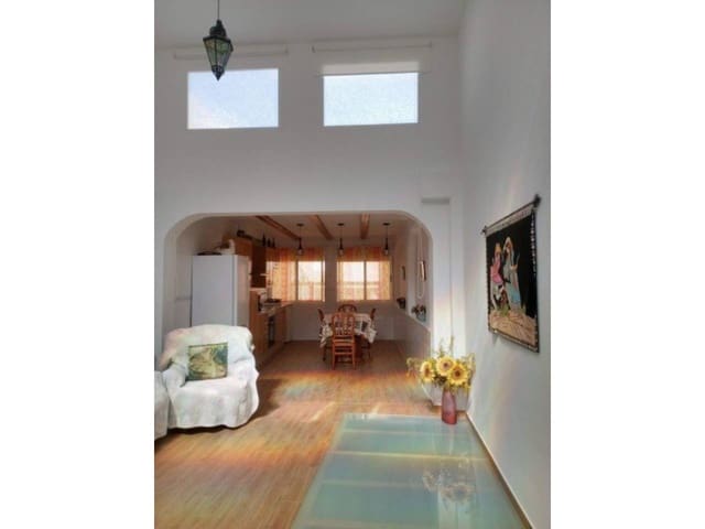 5 bedroom Finca/Country House for sale in Benigánim with garage - € 260,000 (Ref: 8437804)