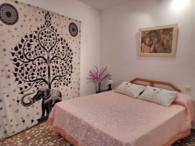 5 bedroom Finca/Country House for sale in Benigánim with garage - € 260,000 (Ref: 8437804)