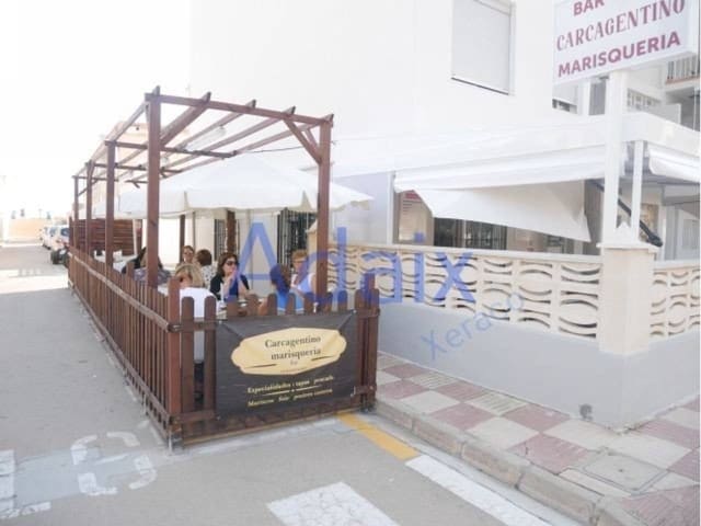 2 bedroom Commercial for sale in Xeraco - € 210,000 (Ref: 8437854)