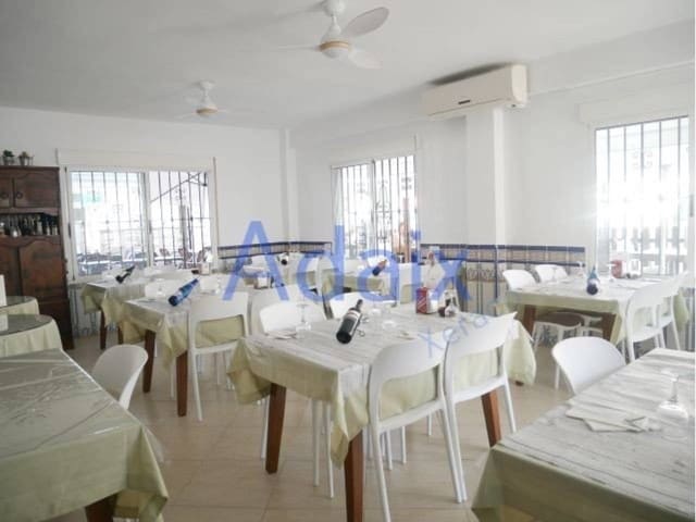 2 bedroom Commercial for sale in Xeraco - € 210,000 (Ref: 8437854)