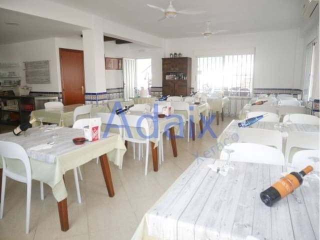 2 bedroom Commercial for sale in Xeraco - € 210,000 (Ref: 8437854)