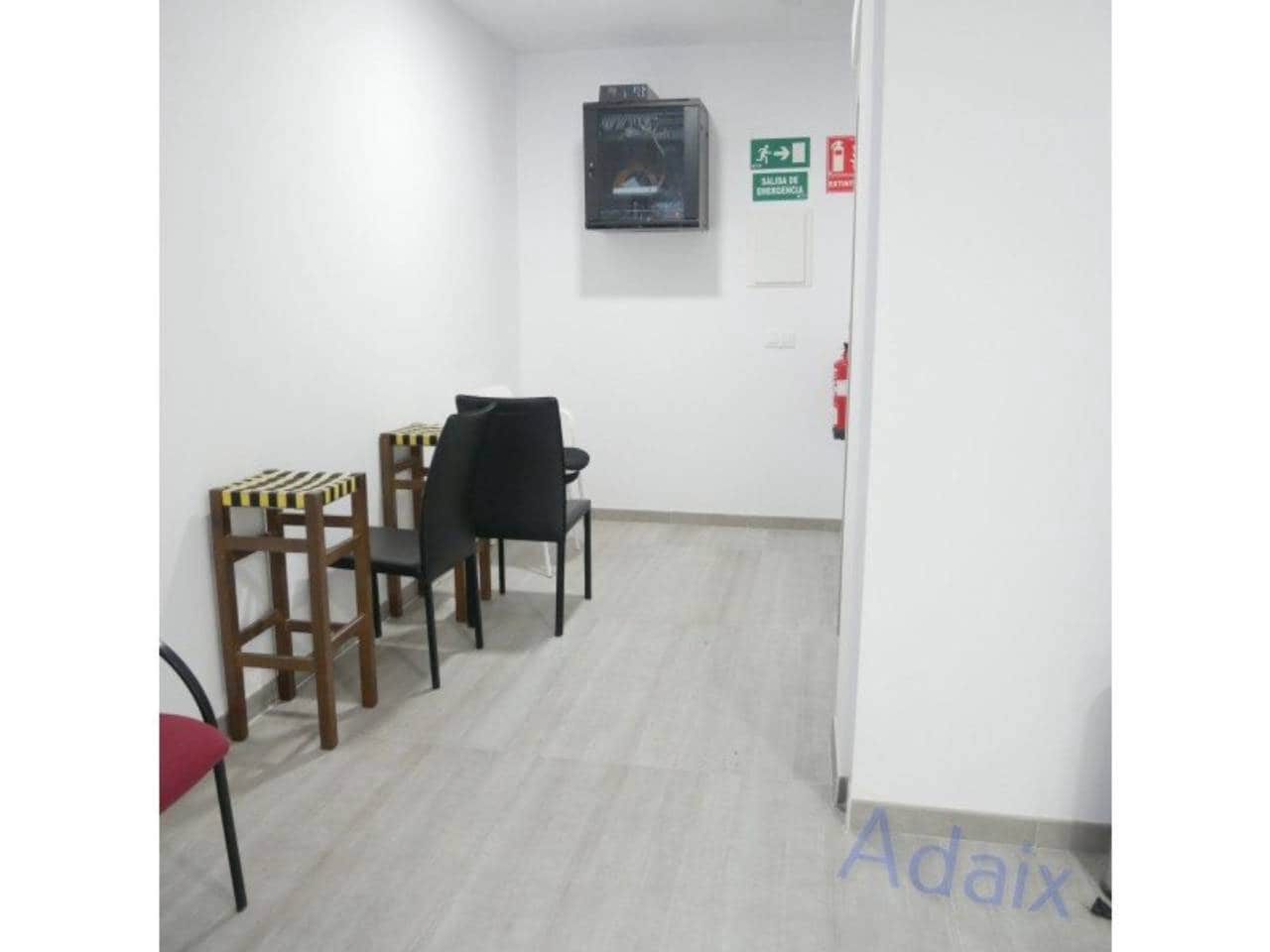 7 makuuhuone Yritys myytävänä paikassa Palmera - 335 000 € (Ref: 8437957)