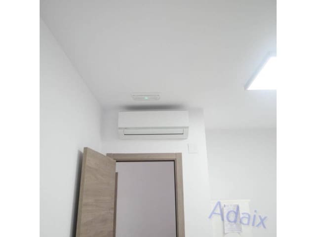 7 bedroom Commercial for sale in Palmera - € 335,000 (Ref: 8437958)