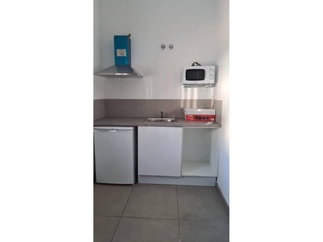 8 makuuhuone Omakotitalo myytävänä paikassa Gandia - 500 000 € (Ref: 8441003)