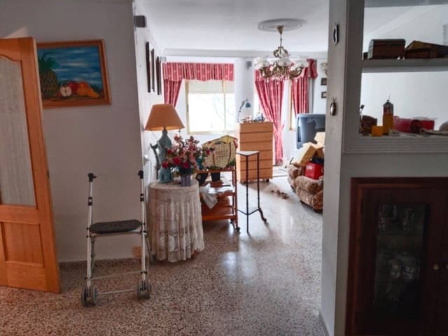 4 bedroom Townhouse for sale in Xeraco - € 215,000 (Ref: 8773371)