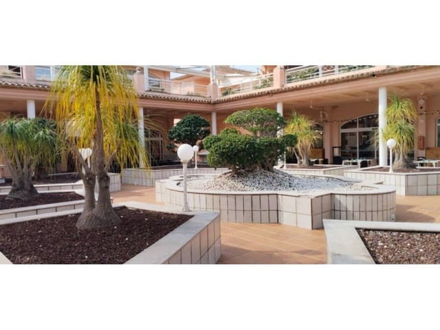 Local Commercial à vendre à Oliva - 179 996 € (Ref: 8842517)