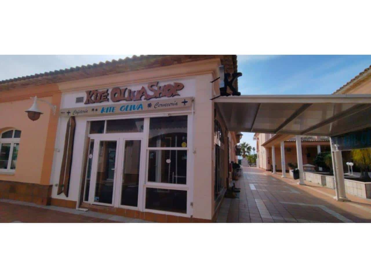 Local Commercial à vendre à Oliva - 179 996 € (Ref: 8842517)