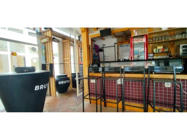 Local Commercial à vendre à Oliva - 179 996 € (Ref: 8842517)