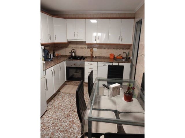 5 makuuhuone Asunto myytävänä paikassa L'Olleria - 160 000 € (Ref: 8920997)