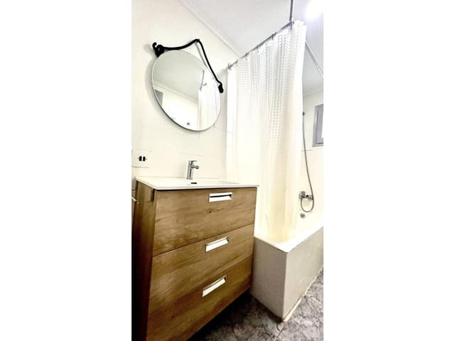 3 slaapkamer Flat te koop in Gandia - € 72.000 (Ref: 9107717)