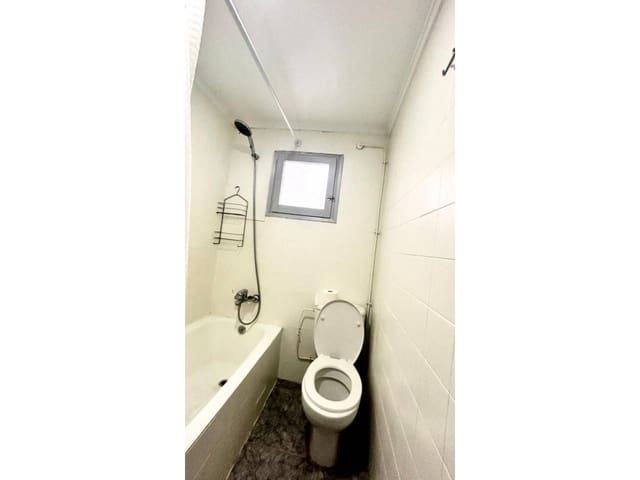 3 slaapkamer Flat te koop in Gandia - € 72.000 (Ref: 9107717)